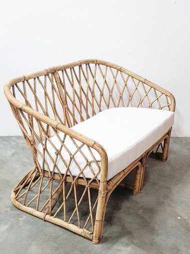 Bamboo-Cane-Two-seater-01-th.jpg