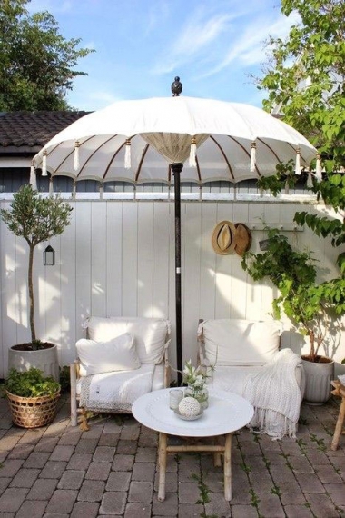 Bohemian-Balinese-Parasol-Umbrella-Ref-Image-2-th.jpg