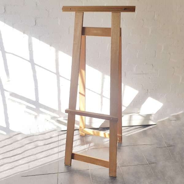 Wood Easel 