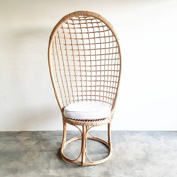 Peacock Bamboo Egg Chair 