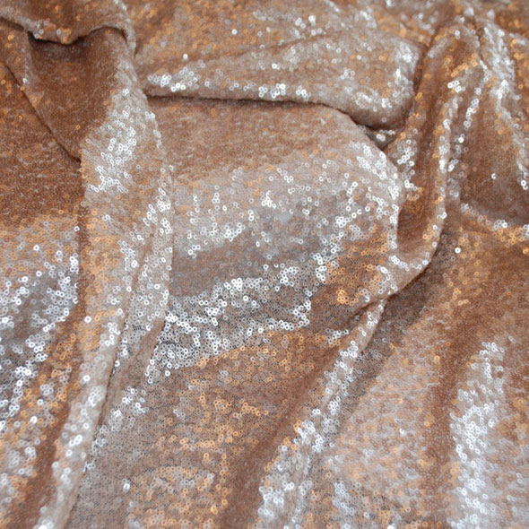 cloth-sequin-table-runner-1.jpg