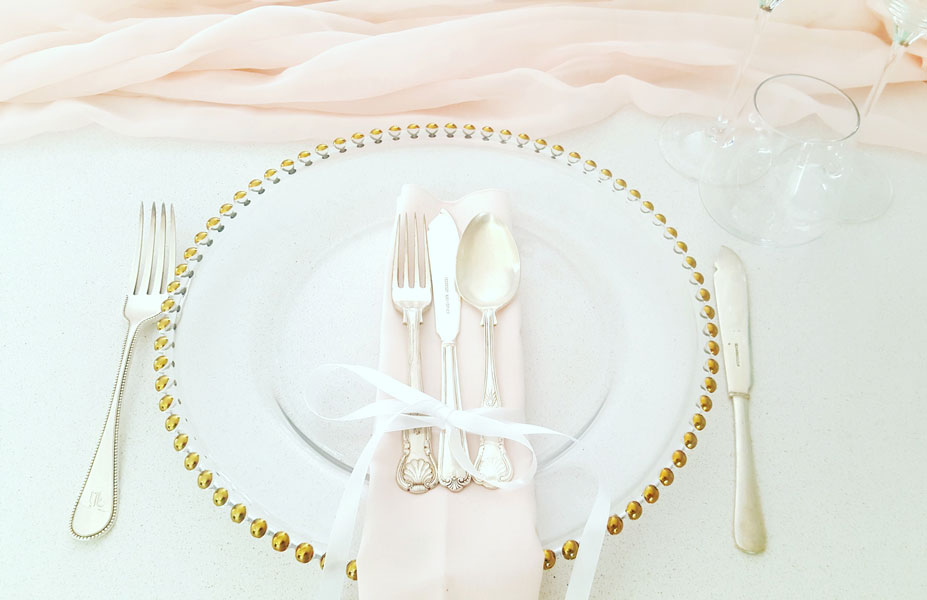 plates-gold-dotted-underplate-1.jpg