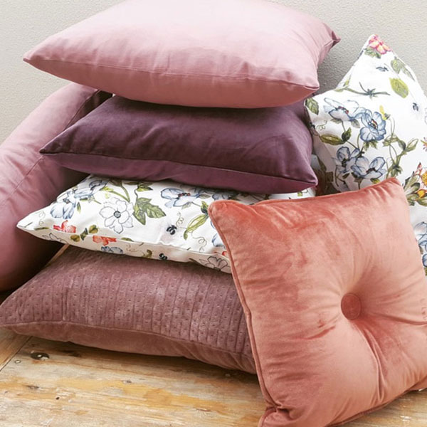 Scatter Pillows - Pink / Purple 